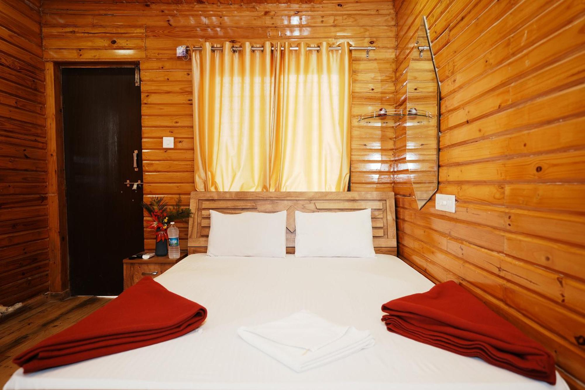 Sunshine Resort Пуна Экстерьер фото