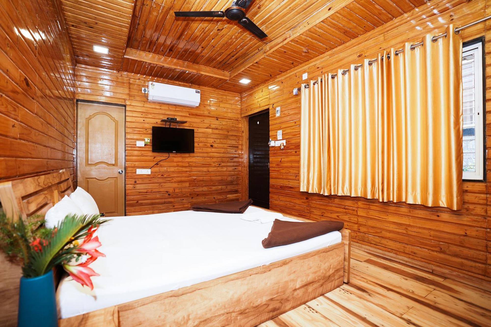 Sunshine Resort Пуна Экстерьер фото